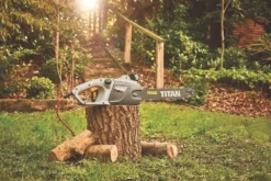 Titan TTL758CHN 2000W 230V Electric 40cm Chainsaw 9 Titan TTL758CHN 2000W 230V Electric 40cm Chainsaw -Dunelm Shop 719FG A2
