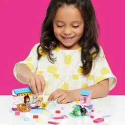 Barbie Mega Construx Building Set 3 Micro Dolls Over 90 Pieces -Dunelm Shop GRAHDJ85 6251 9633 3 opt