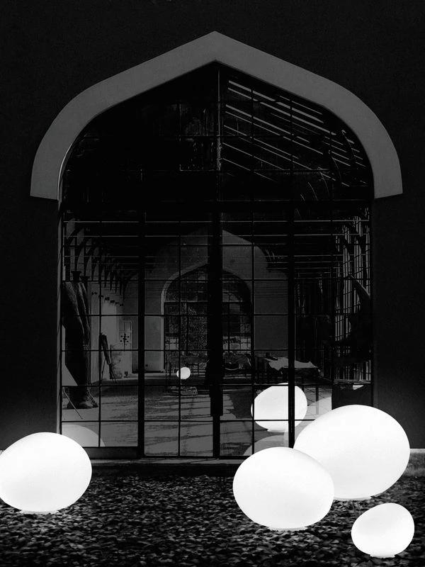 Poly Gregg Grande Table Lamp - Large - L 59 Cm - Foscarini 6 Poly Gregg Grande Table Lamp - Large - L 59 Cm - Foscarini - Image 4